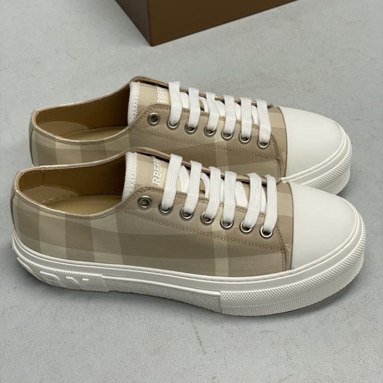 Burberry high quality-1