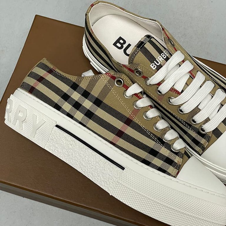 Burberry high quality-2