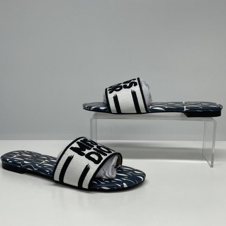 Dior High Quality Dway cotton slides with embroidered dark blue Miss Dior Allover pattern Flat Slippers 35-43 SH019 (2)