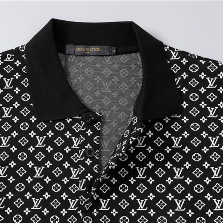 Louis Vuitton Men T-Shirt with Embroidered Short Sleeve Detail-