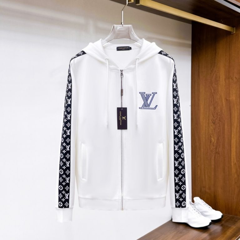 Louis Vuitton Men's Long Tracksuit-3