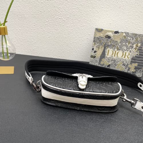 Dior High quality New vintage bag Women shoulder bag Letter printed pattern Metal CD logo-6