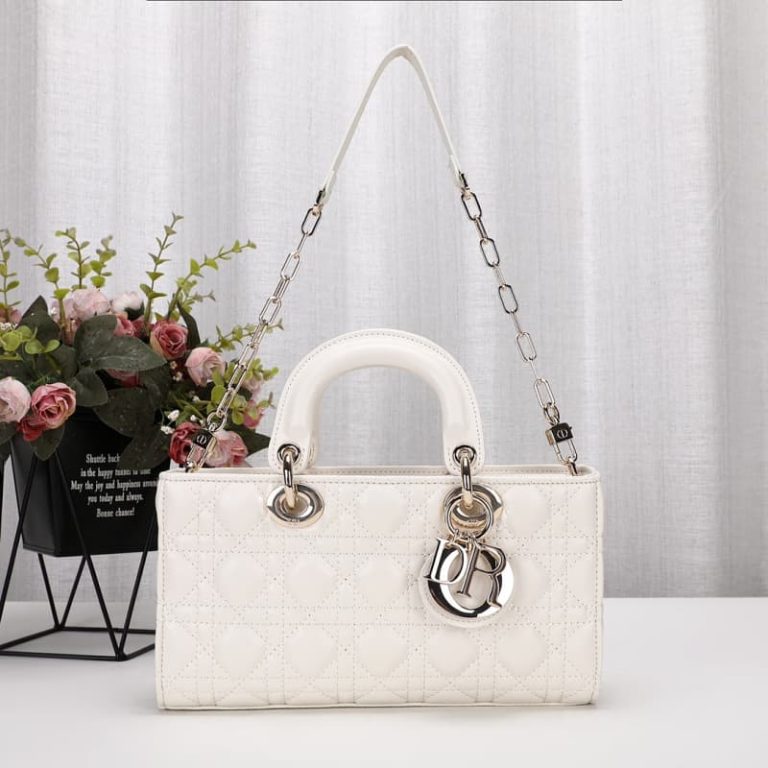 Dior High-quality women wallet Handbag Shoulder bag Rattan plaid seized surface line With a detachable chain-1