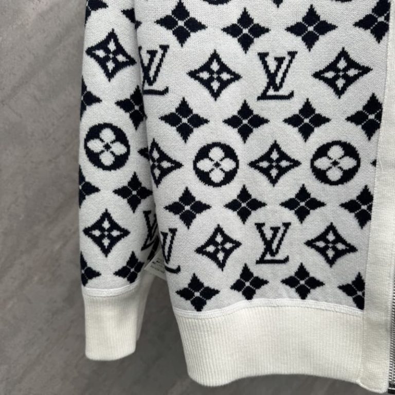 LV Best Quality Double jacquard wool knit zipper hooded jacket-11